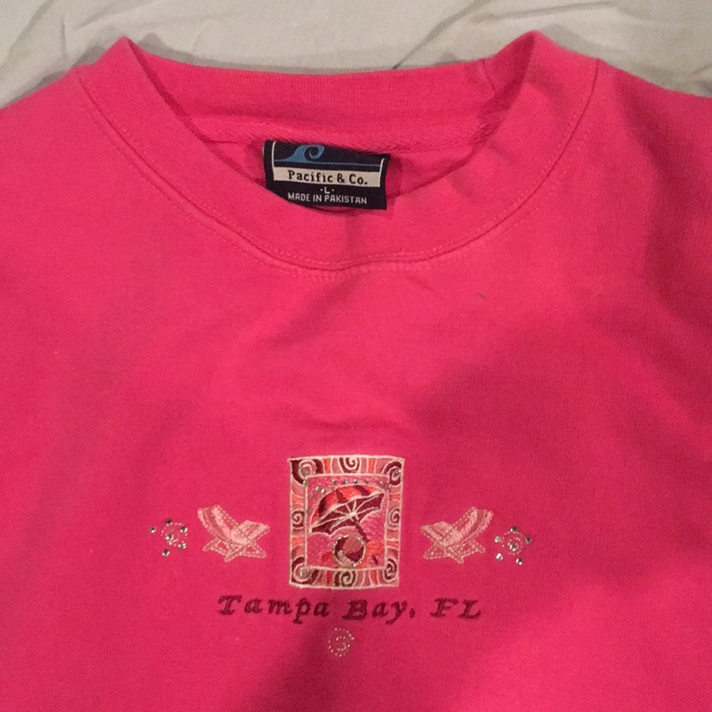 Sweatshirt